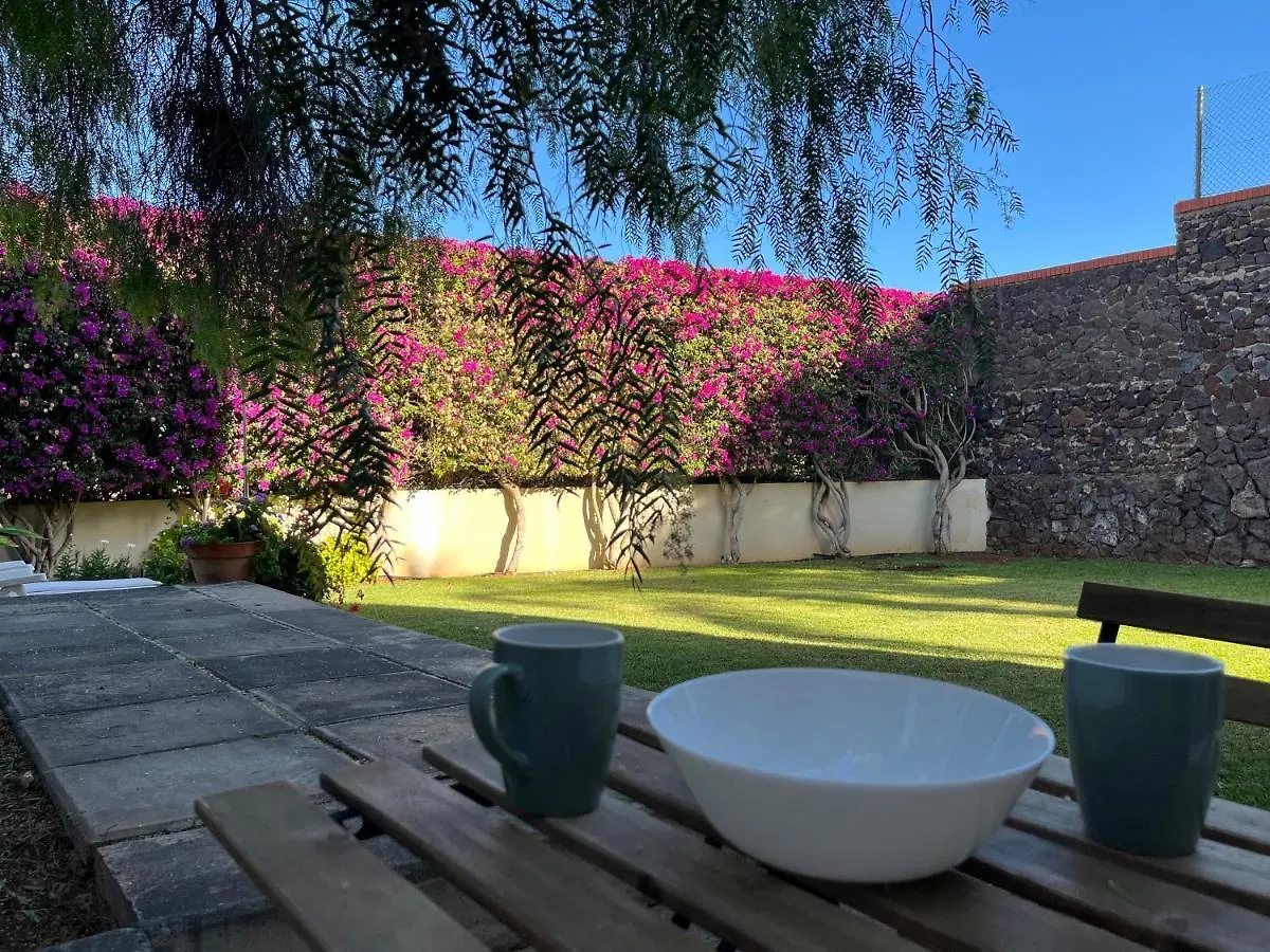Dream Garden Apartment Santa Cruz de Tenerife Spain